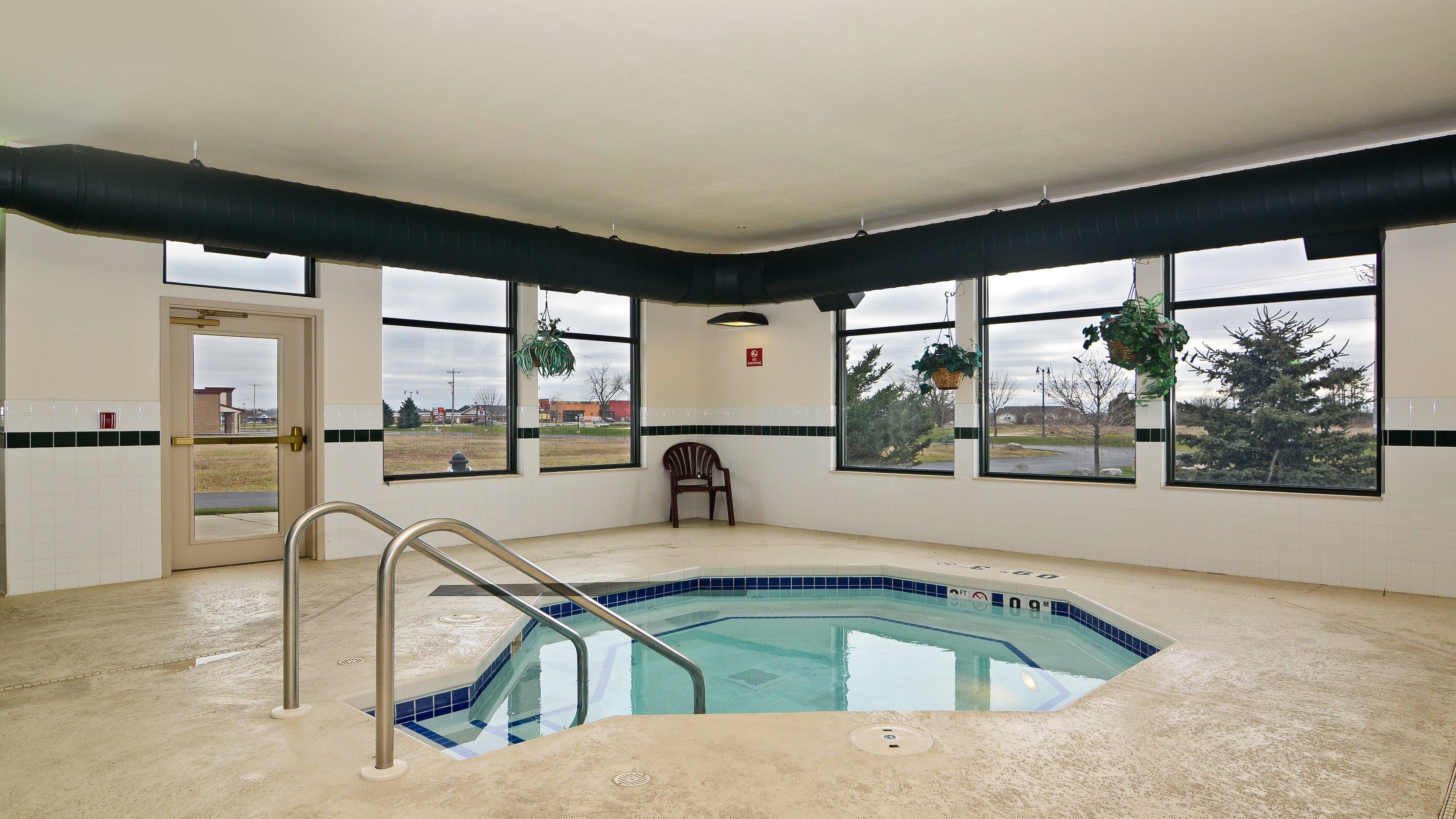 Holiday Inn Express Hotel & Suites Fort Atkinson, An Ihg Hotel Esterno foto