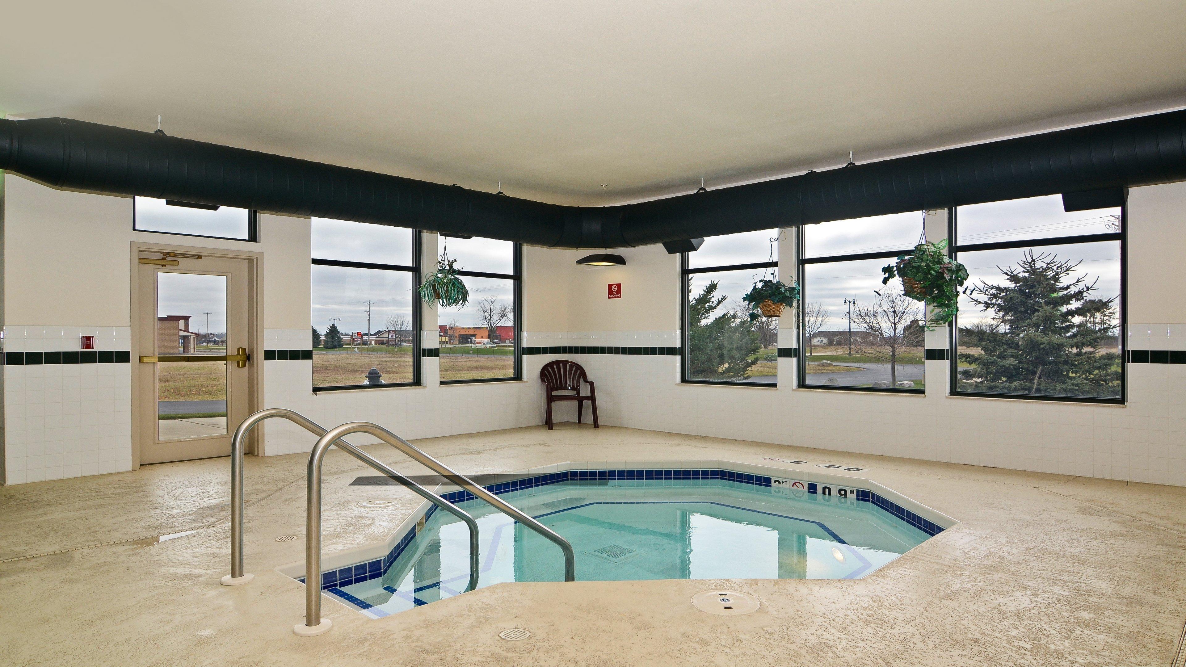 Holiday Inn Express Hotel & Suites Fort Atkinson By Ihg Esterno foto