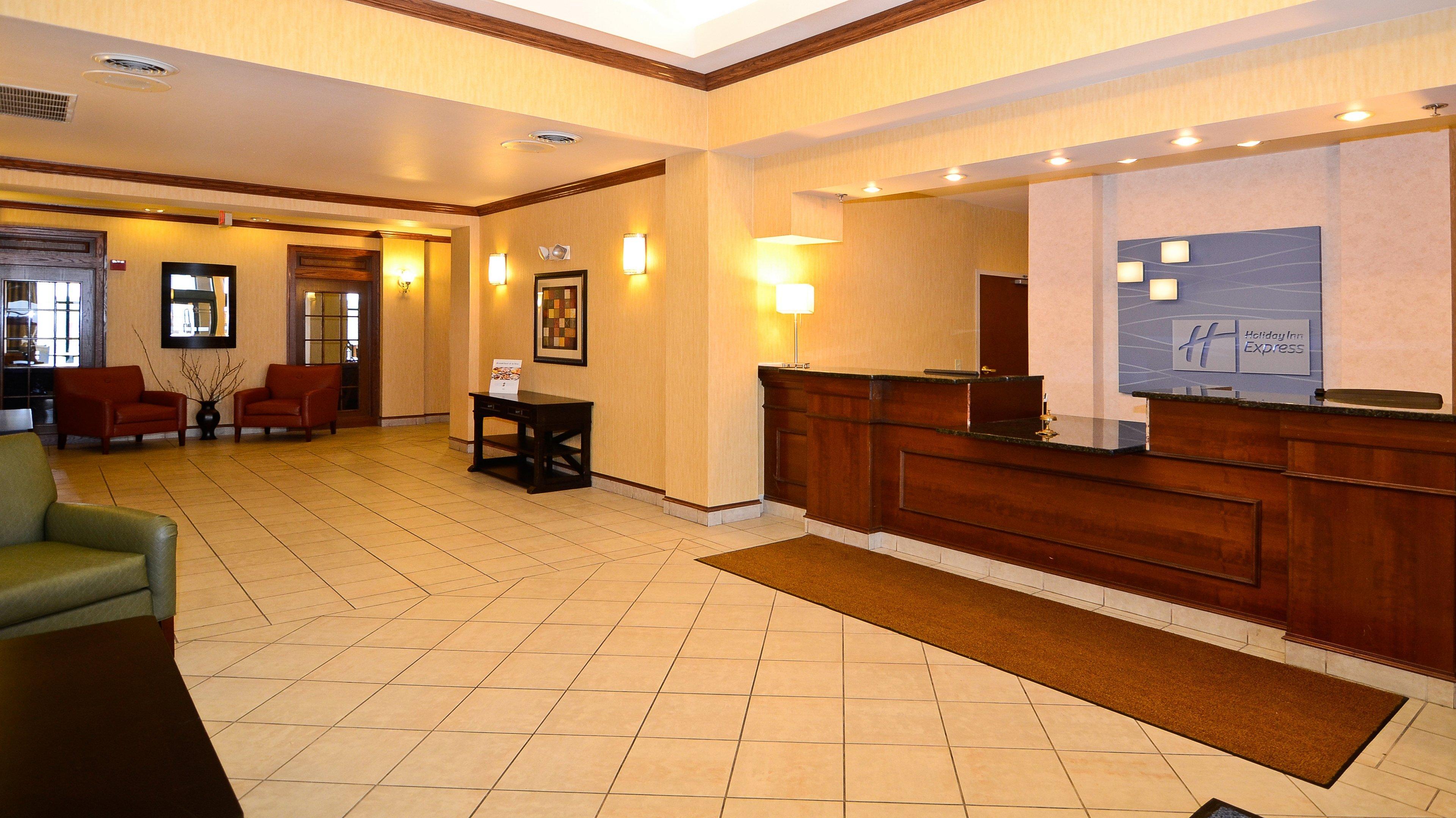 Holiday Inn Express Hotel & Suites Fort Atkinson By Ihg Esterno foto
